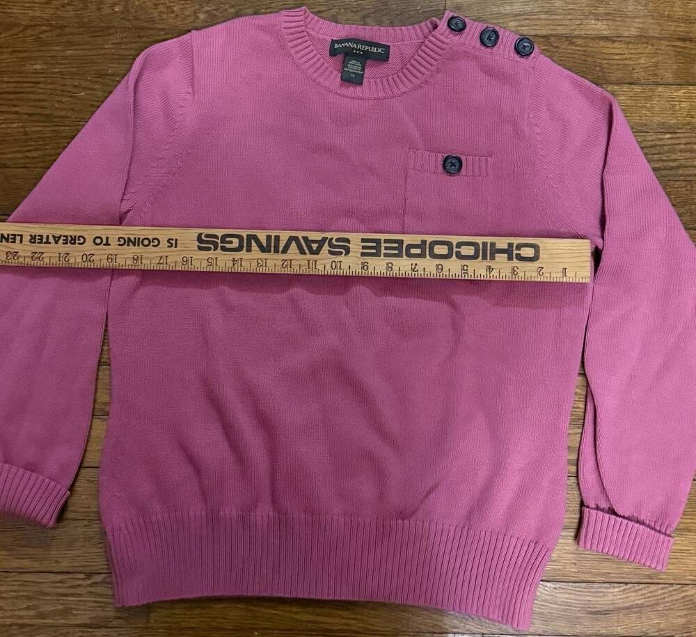 Banana Republic Boys XL Sweater in Pink - Picture 3 of 4